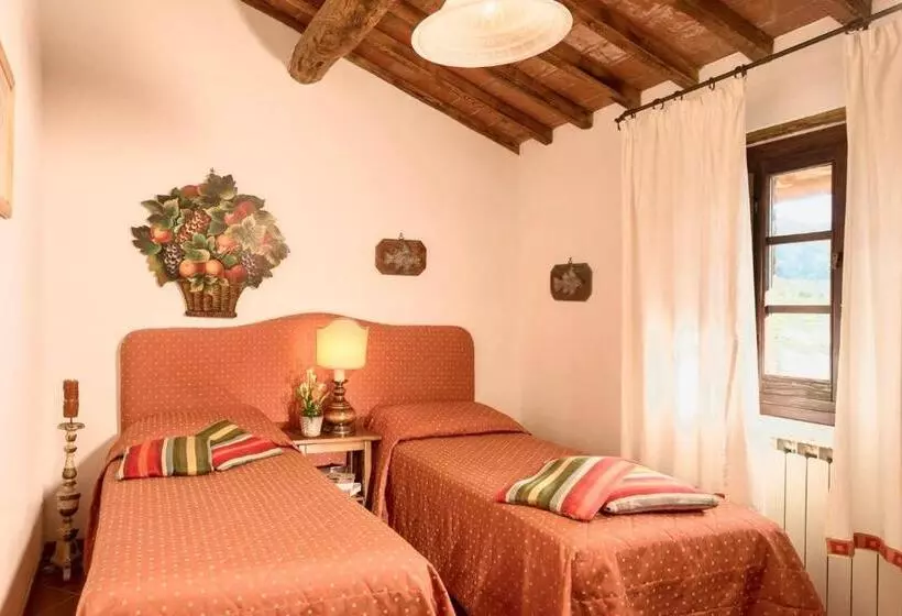 Farmhouse With Swimming Pool Surrounded By Greenery In San Donato Fronzano, Apartments With Air Cond