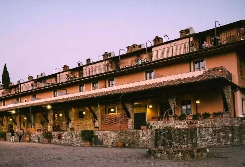 Farmhouse With Swimming Pool Surrounded By Greenery In San Donato Fronzano, Apartments With Air Cond