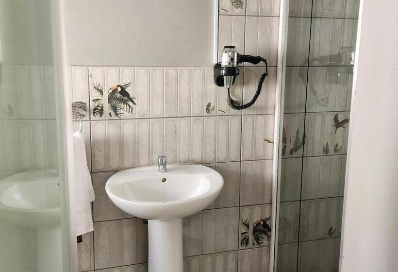 ホテル C Est La Vie Boutique