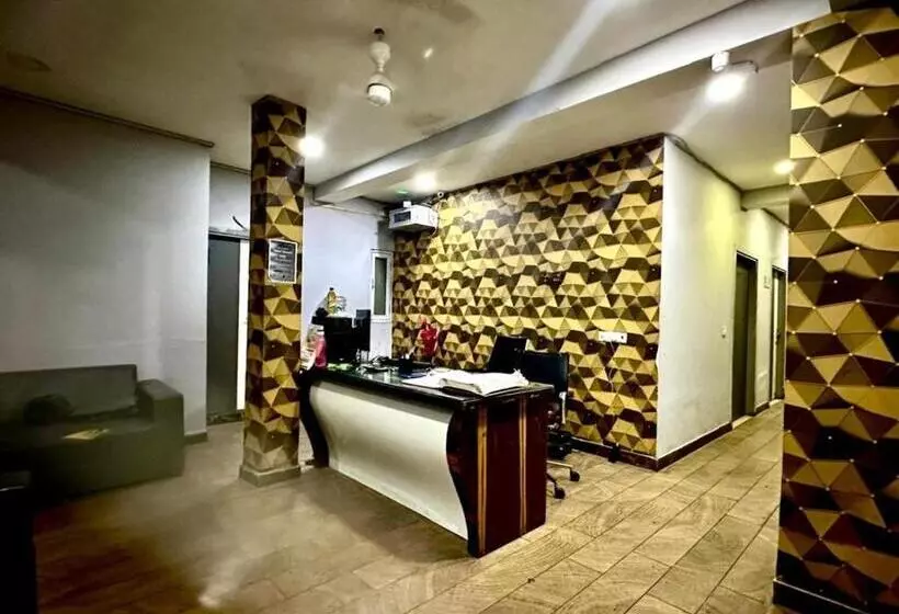 Hotelli Dream Stay Near Anand Vihar