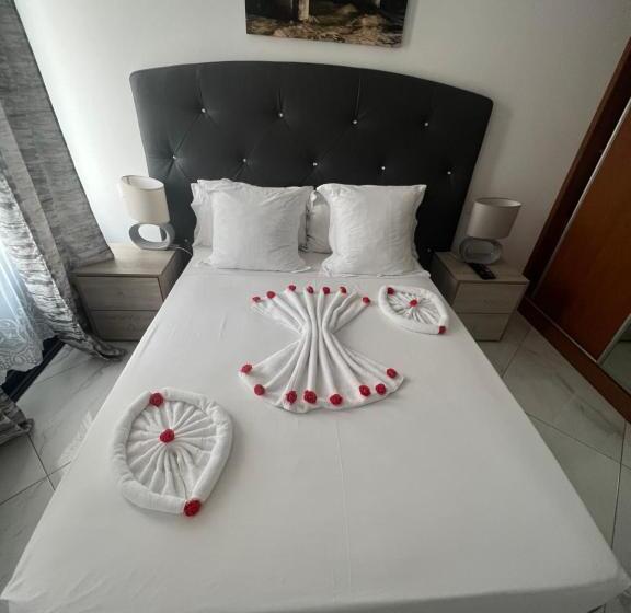 هتل Residencial Santo Amaro