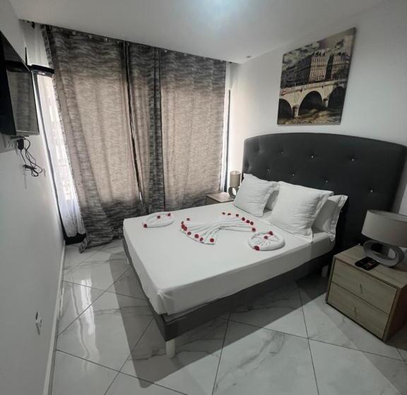 هتل Residencial Santo Amaro