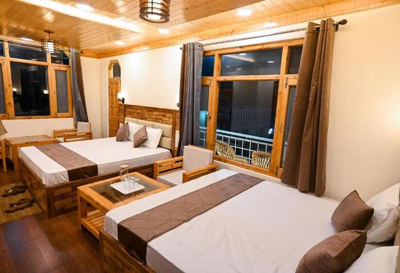 Hotel Stay On The Clouds