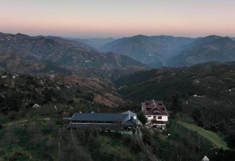 Hotel Stay On The Clouds