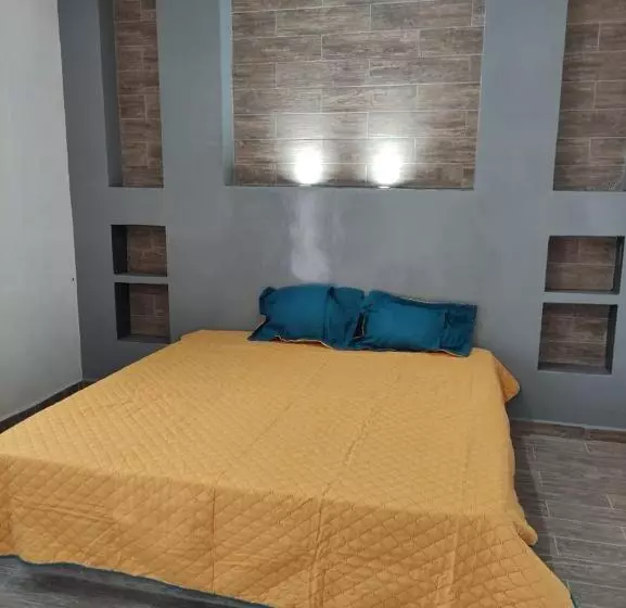 ホテル Suites Las Flores
