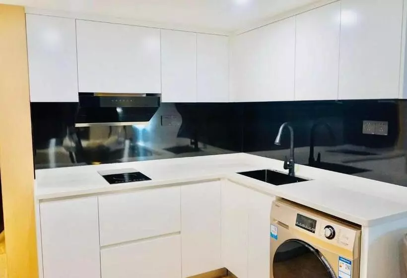 Kunming Dianchi Mideel International Apartment   South Asian Style Fuhai Metro