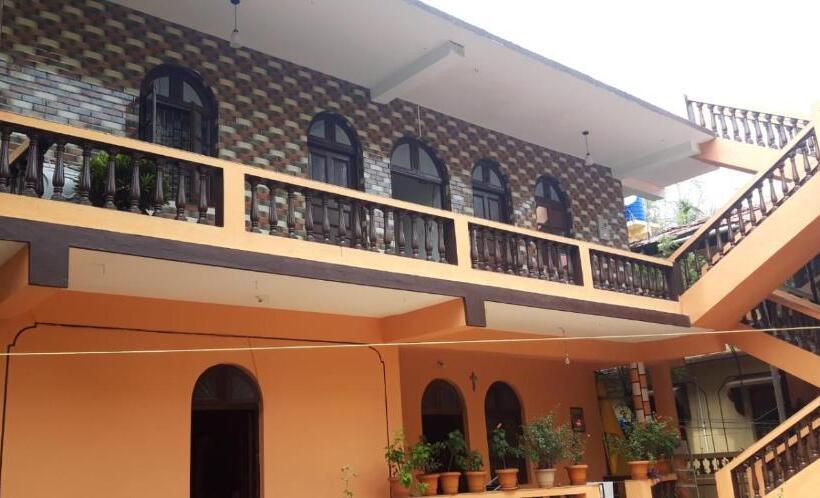 Pensão Cardozo Guest House