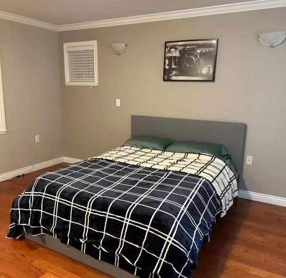 ペンション Charming Home In Surrey