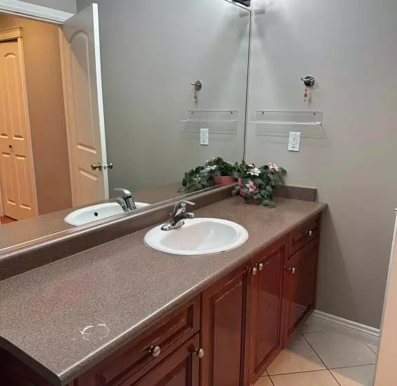 ペンション Charming Home In Surrey