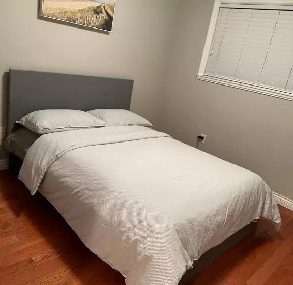 ペンション Charming Home In Surrey