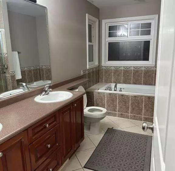 ペンション Charming Home In Surrey