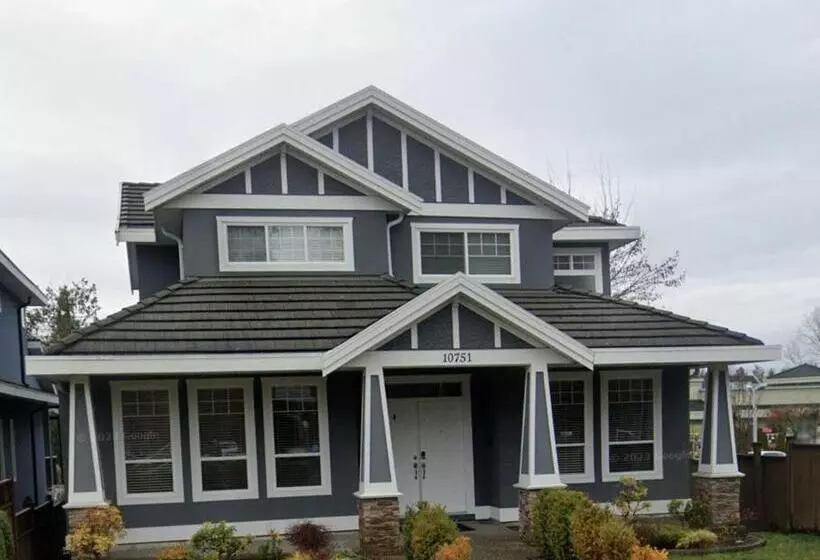 ペンション Charming Home In Surrey