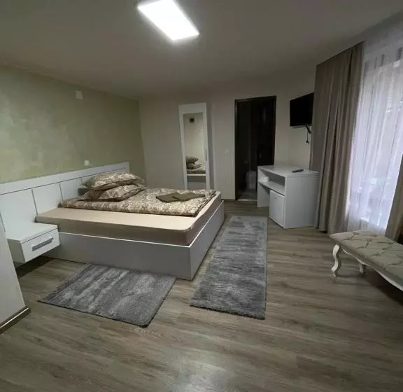 Majatalo Conacul Peștera Urșilor