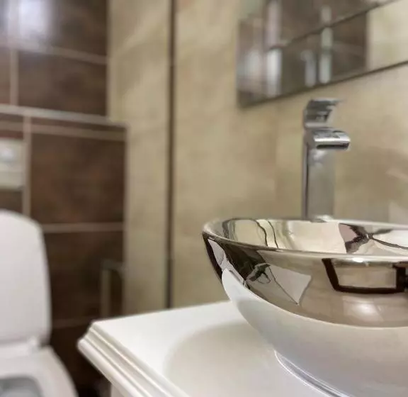 Majatalo Conacul Peștera Urșilor