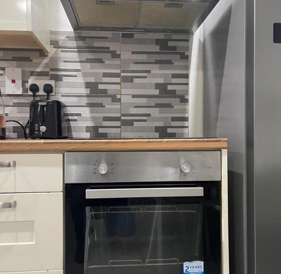 پانسیون Cork City En Suite Single Room