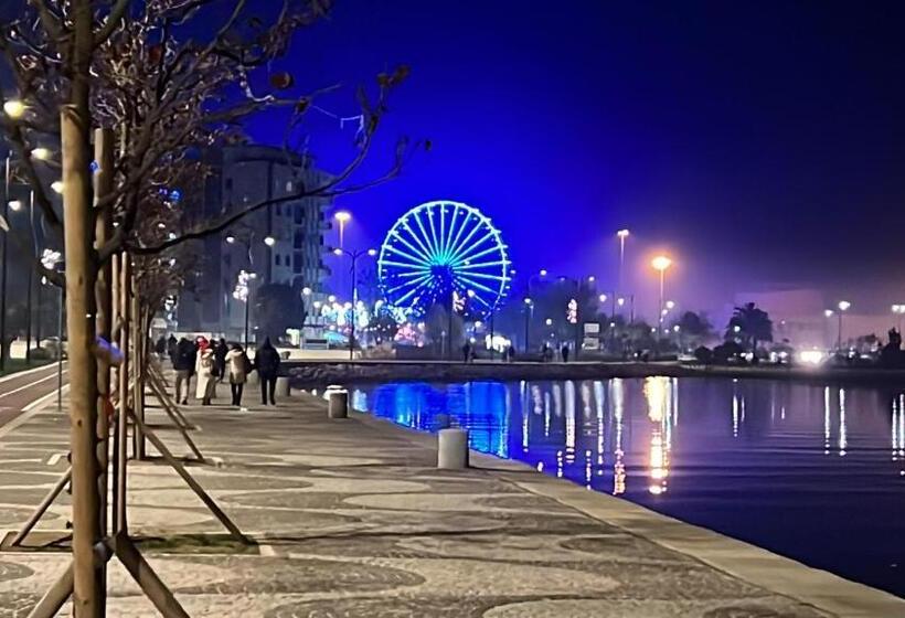 پانسیون Dome House