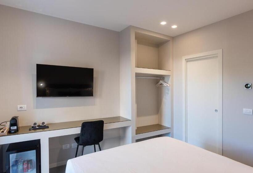 پانسیون Il Pumo   Apulian Rooms Bari Savoia