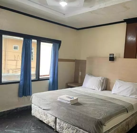 Majatalo Losmen Sibayak Berastagi