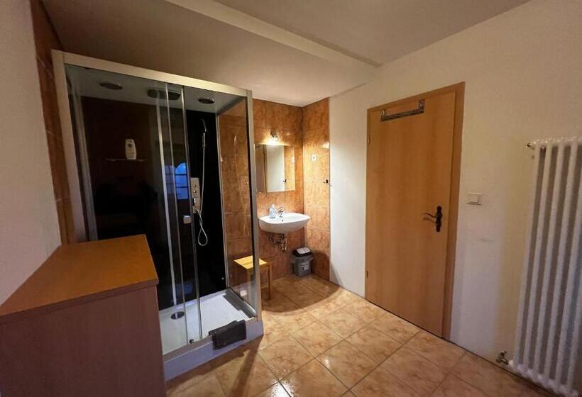 ペンション Monteurunterkunft Zum Mohr