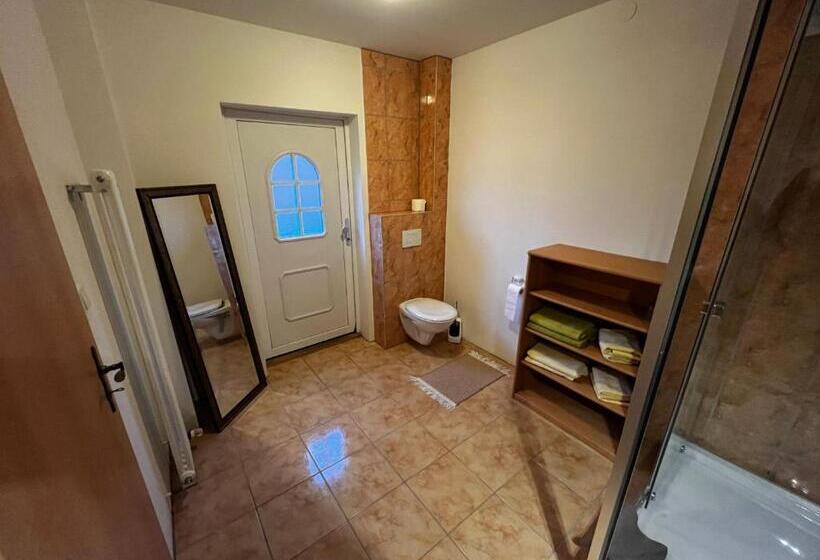 ペンション Monteurunterkunft Zum Mohr