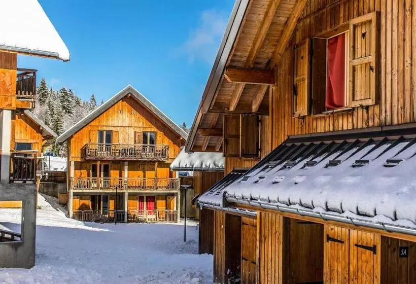 Résidence Les Chalets Du Berger   Appartement 2 Pièces Coin Nuit 6 Person 944