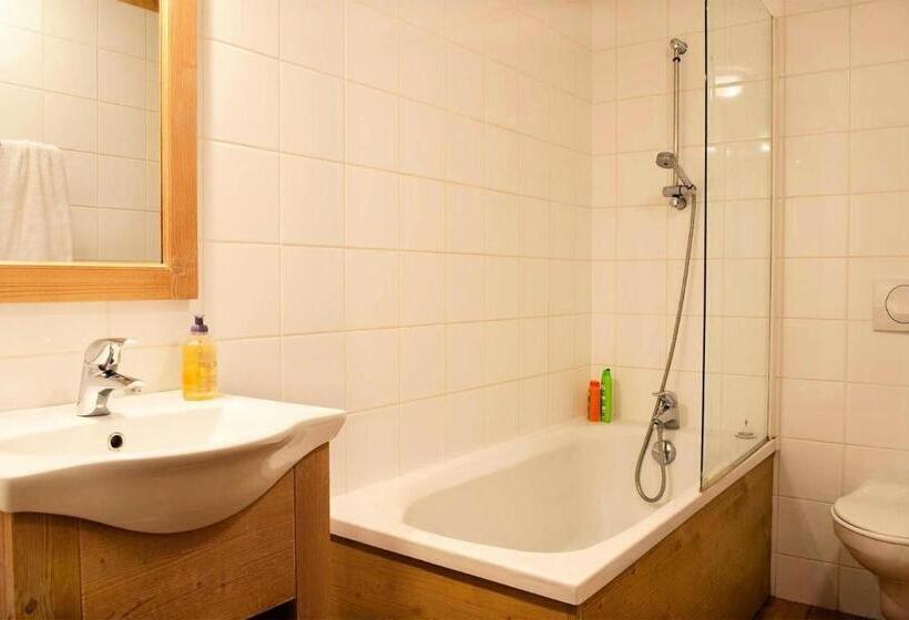 Résidence Les Chalets Du Berger Appartement 2 Pièces Coin Nuit 6 Person 944