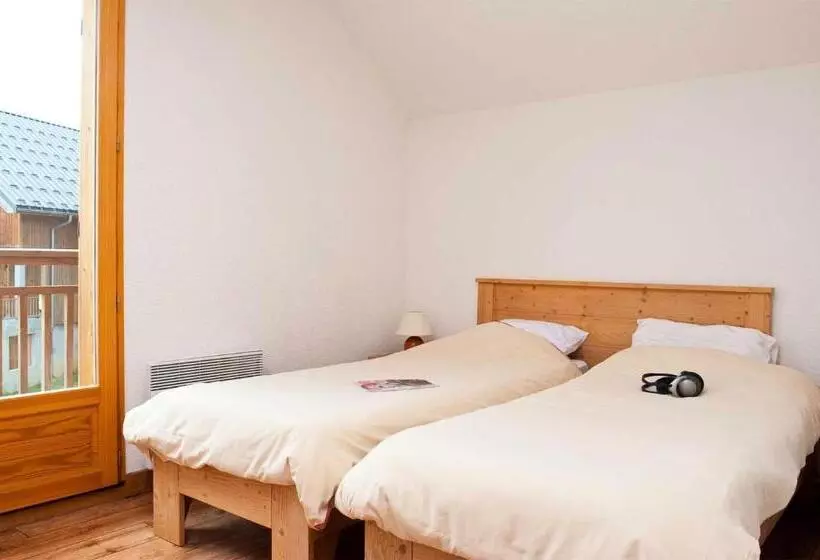 Résidence Les Chalets Du Berger   Appartement 2 Pièces Coin Nuit 6 Person 944