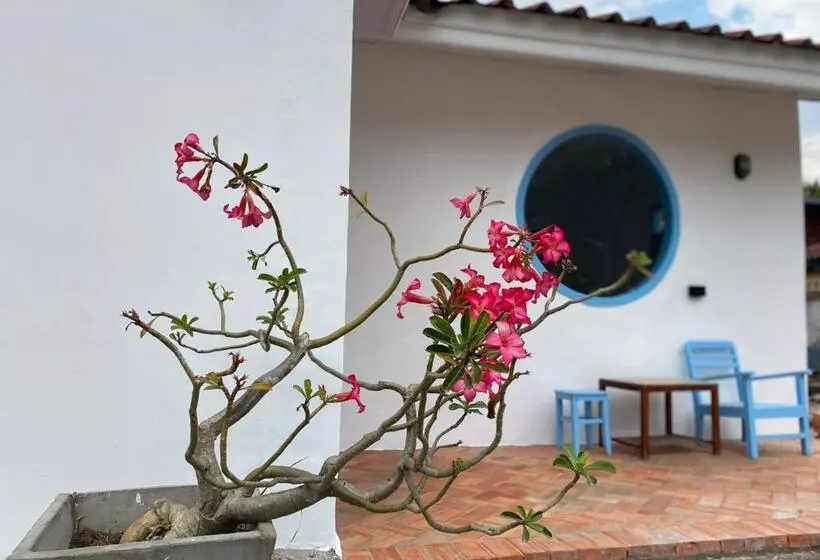 B2 Hotel Savannakhet