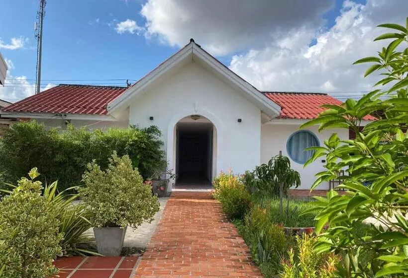 B2 Hotel Savannakhet