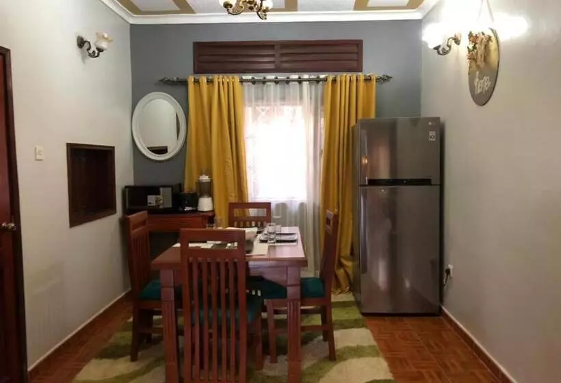 تختخواب و صبحانه Dream Day Cottages