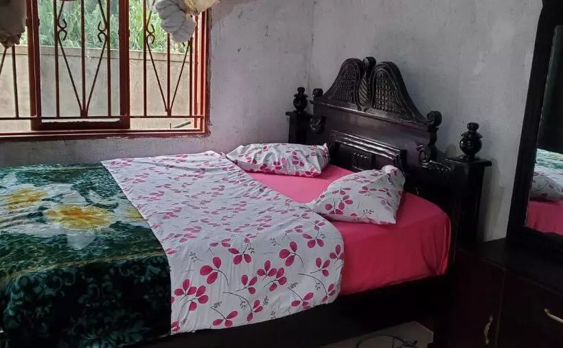 تختخواب و صبحانه Dream Day Cottages