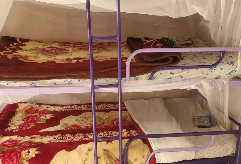 تختخواب و صبحانه Dream Day Cottages