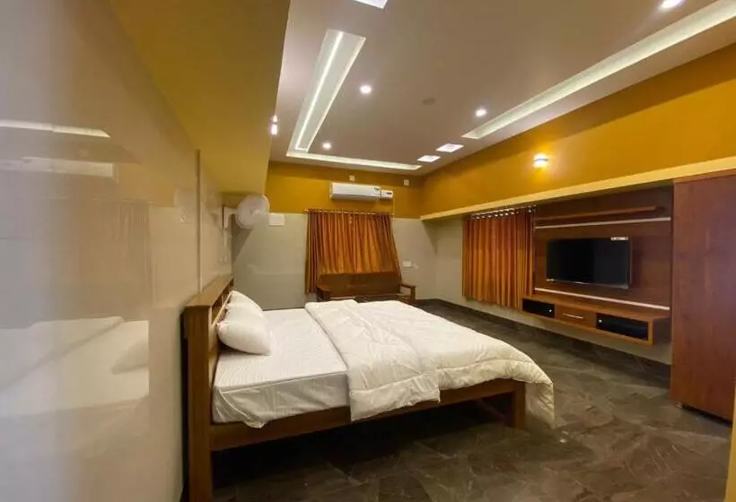 Aamiaismajoitus (B&B) Shreesham Resort At Malpe Beach