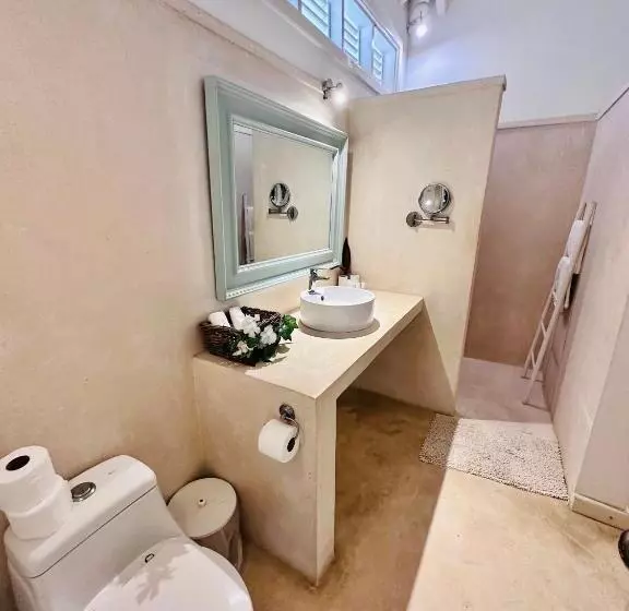 ベッドアンドブレックファースト Villa Avec Piscine Privée Dans Hôtel Et Breakfast