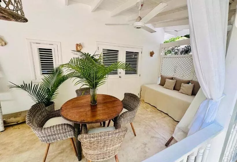 ベッドアンドブレックファースト Villa Avec Piscine Privée Dans Hôtel Et Breakfast