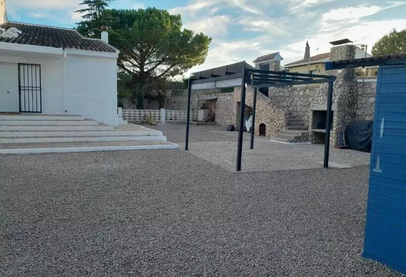 ベッドアンドブレックファースト Djm Palms   Shared Casa Rural   Casa Rural Compartida   No Es Una Casa Privada