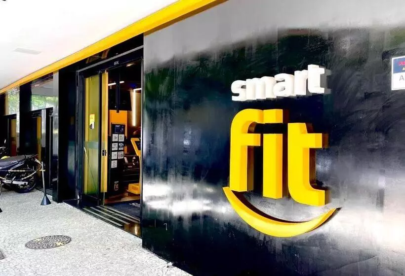 Flat Novo E Reformado Ao Lado Da Praia De Ipanema!