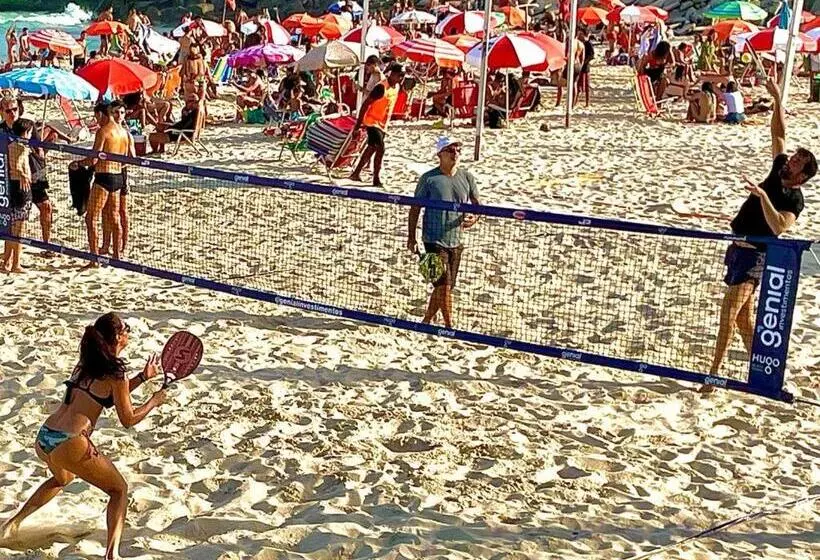 Flat Novo E Reformado Ao Lado Da Praia De Ipanema!