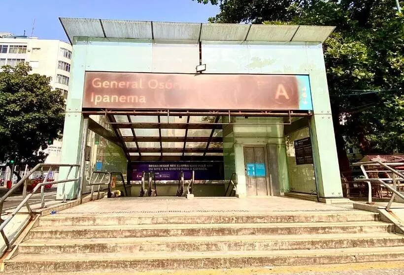 Flat Novo E Reformado Ao Lado Da Praia De Ipanema!