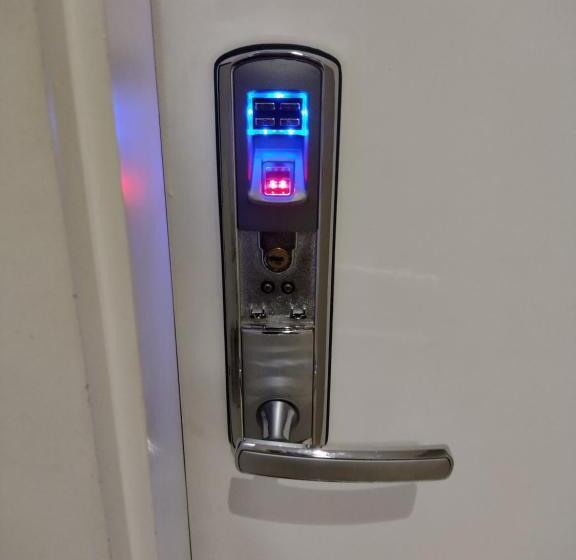 Granestanconfor Veranda Berrini Master Deluxe First Class Black Edition Studio By Luxxor