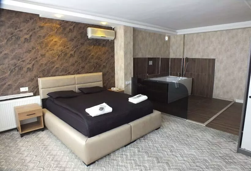 ホテル çankaya Suit