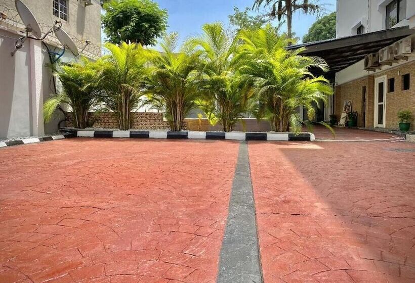 هتل Chateau De La Ray