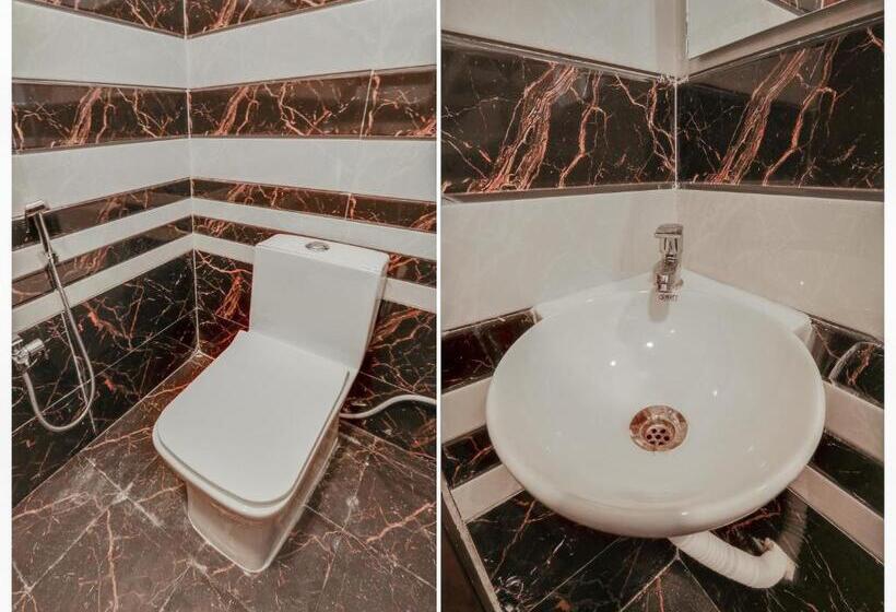 ホテル Super Collection O White Ridge Kamineni