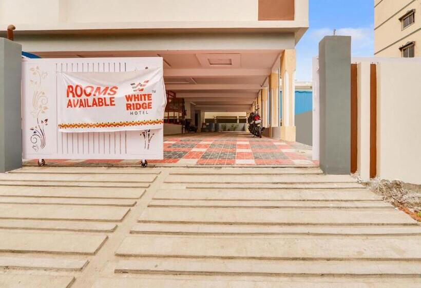 ホテル Super Collection O White Ridge Kamineni