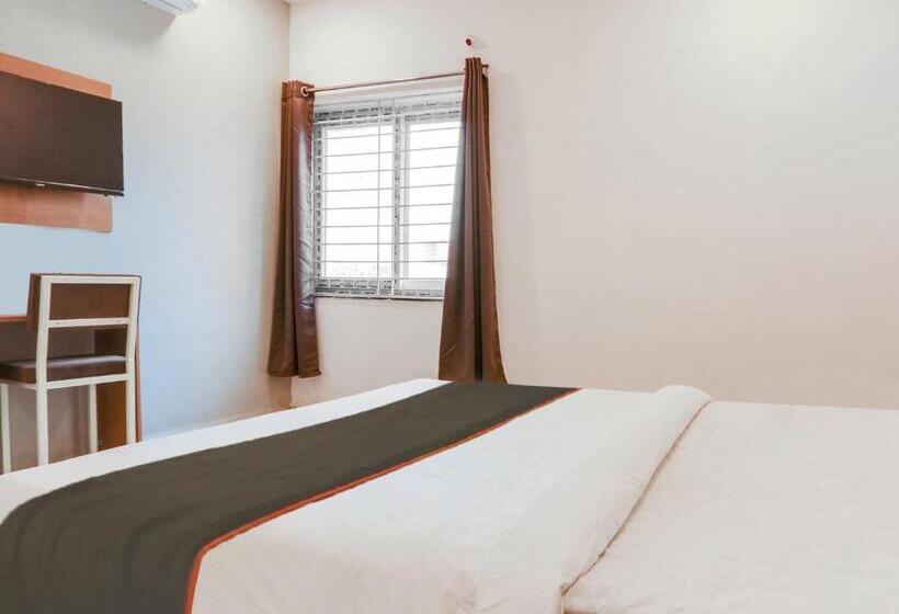 ホテル Super Collection O White Ridge Kamineni