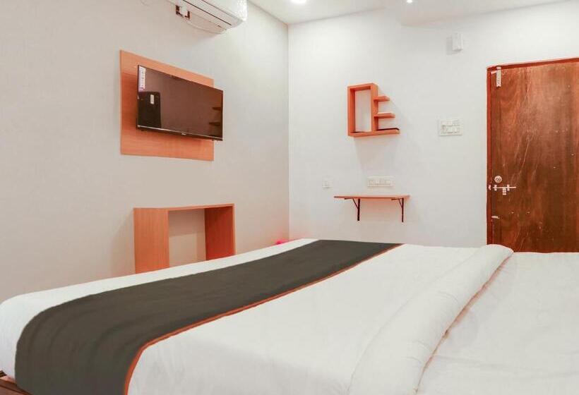 ホテル Super Collection O White Ridge Kamineni