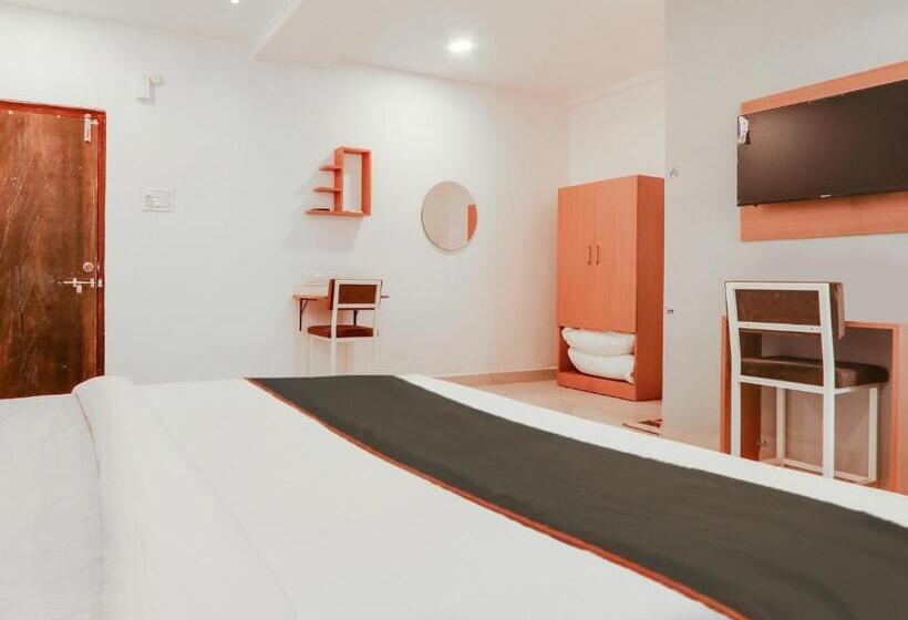 ホテル Super Collection O White Ridge Kamineni