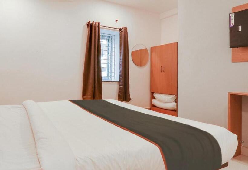 ホテル Super Collection O White Ridge Kamineni