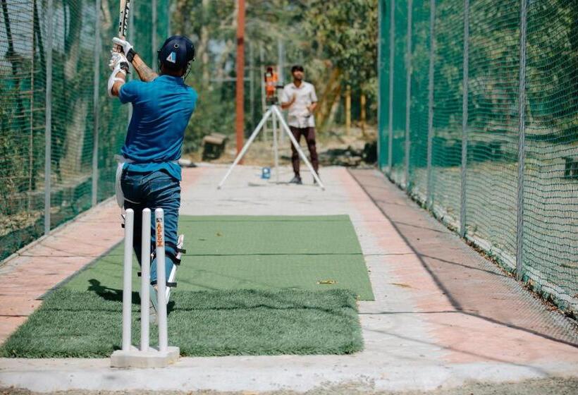 Отель Daksh Eden Greenz A Luxury Resort In Sasan Gir