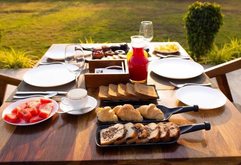 호텔 Daksh Eden Greenz  A Luxury Resort In Sasan Gir